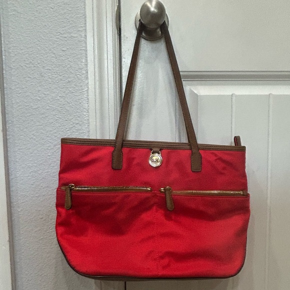 Michael Kors Kempton Medium Nylon Tote - Picture 5 of 16